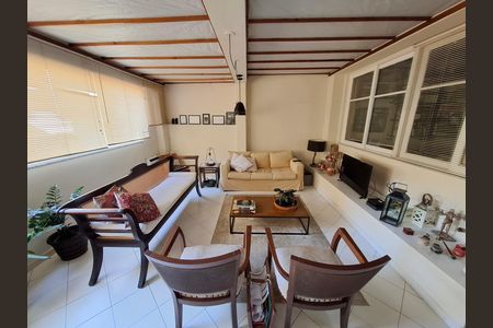 Apartamento à venda com 74m², 2 quartos e sem vaga Apartamento à venda com 74m², 2 quartos e sem vagaSala