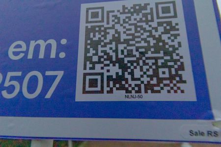 Casa à venda com 320m², 3 quartos e 1 vaga Casa à venda com 320m², 3 quartos e 1 vagaCódigo