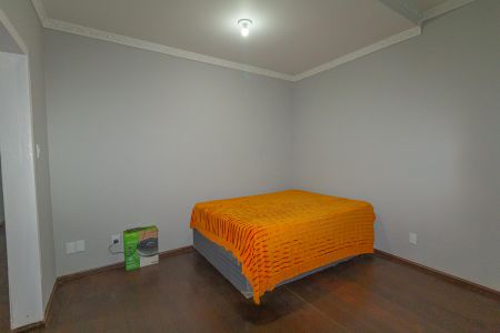 Casa à venda com 320m², 3 quartos e 1 vaga Casa à venda com 320m², 3 quartos e 1 vagaSala