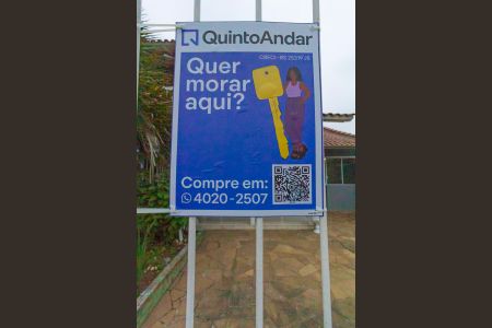 Casa à venda com 320m², 3 quartos e 1 vaga Casa à venda com 320m², 3 quartos e 1 vagaPlaca instalada no imóvel