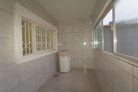 Casa à venda com 320m², 3 quartos e 1 vaga Casa à venda com 320m², 3 quartos e 1 vagaÁrea de Serviço