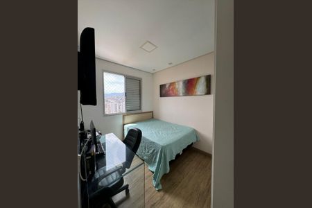 Apartamento à venda com 78m², 3 quartos e 2 vagasQuarto 3