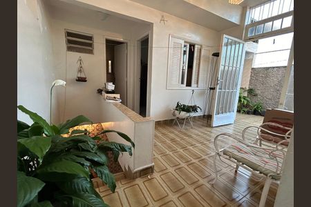 Casa à venda com 220m², 3 quartos e 4 vagas Casa à venda com 220m², 3 quartos e 4 vagasFoto 37