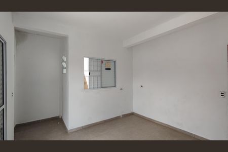 Casa para alugar com 65m², 2 quartos e 1 vaga Casa para alugar com 65m², 2 quartos e 1 vagaSuíte