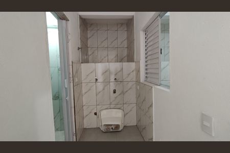 Casa para alugar com 65m², 2 quartos e 1 vaga Casa para alugar com 65m², 2 quartos e 1 vagaÁrea de Serviço