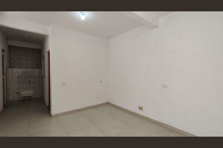 Casa para alugar com 65m², 2 quartos e 1 vaga Casa para alugar com 65m², 2 quartos e 1 vagaSala
