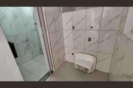 Casa para alugar com 65m², 2 quartos e 1 vaga Casa para alugar com 65m², 2 quartos e 1 vagaÁrea de Serviço