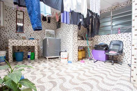 Casa à venda com 250m², 4 quartos e 3 vagasÁrea de Serviço Casa 2