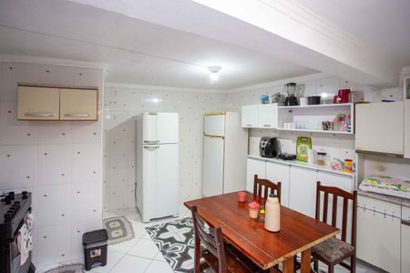 Casa à venda com 250m², 4 quartos e 3 vagasCozinha Casa 2