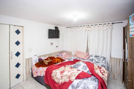 Casa à venda com 250m², 4 quartos e 3 vagasQuarto 2 Casa 2