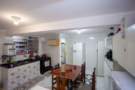 Casa à venda com 250m², 4 quartos e 3 vagasCozinha Casa 2