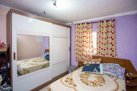 Casa à venda com 250m², 4 quartos e 3 vagasQuarto 1 Casa 1