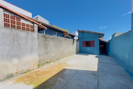 Casa para alugar com 101m², 1 quarto e 2 vagasQuintal