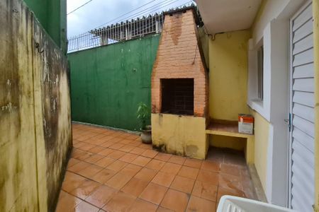 Casa à venda com 250m², 2 quartos e 1 vagaQuintal