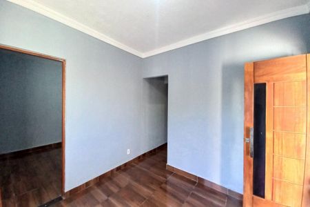 Sala  de casa para alugar com 4 quartos, 120m² em Jardim Iraci, Campinas