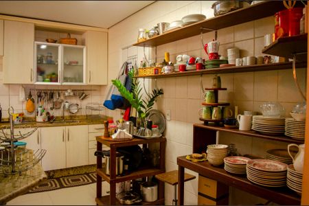 Apartamento para alugar com 115m², 2 quartos e 2 vagasCozinha