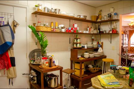 Apartamento para alugar com 115m², 2 quartos e 2 vagasCozinha