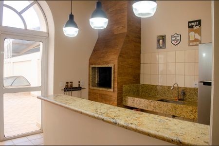 Apartamento para alugar com 115m², 2 quartos e 2 vagasÁrea comum - Churrasqueira