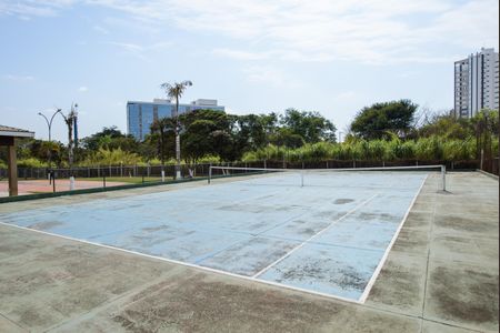 Apartamento para alugar com 71m², 3 quartos e 1 vagaÁrea comum - Quadra de Tênis