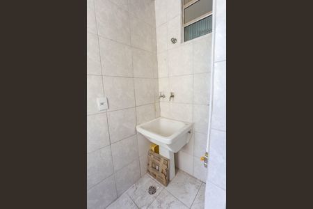 Apartamento à venda com 48m², 2 quartos e 1 vaga Apartamento à venda com 48m², 2 quartos e 1 vagaÁrea de serviço