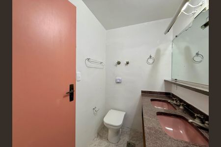 Apartamento para alugar com 82m², 3 quartos e 1 vaga Apartamento para alugar com 82m², 3 quartos e 1 vagaBanheiro