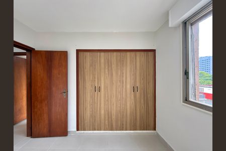 Apartamento para alugar com 82m², 3 quartos e 1 vaga Apartamento para alugar com 82m², 3 quartos e 1 vagaQuarto 1