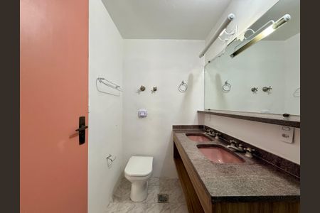 Apartamento para alugar com 82m², 3 quartos e 1 vaga Apartamento para alugar com 82m², 3 quartos e 1 vagaBanheiro