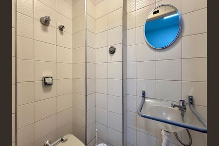 Apartamento para alugar com 82m², 3 quartos e 1 vaga Apartamento para alugar com 82m², 3 quartos e 1 vagaBanheiro de Serviço