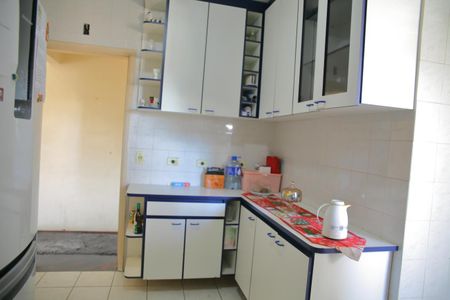 Apartamento para alugar com 100m², 3 quartos e 2 vagasCozinha 