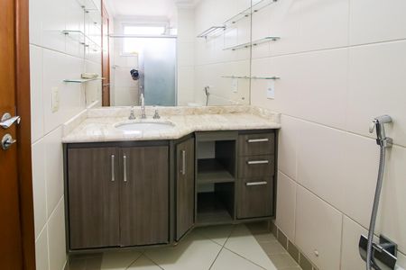 Apartamento para alugar com 115m², 3 quartos e 2 vagasBanheiro da Suíte 1