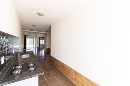 Casa para alugar com 71m², 2 quartos e 2 vagasCozinha