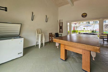 Casa de condomínio para alugar com 1000m², 5 quartos e 6 vagasÁrea Externa