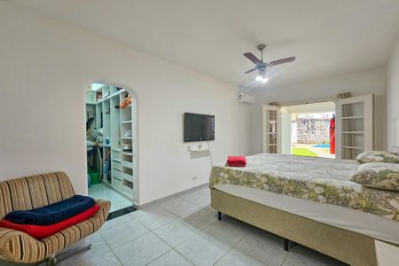 Casa de condomínio para alugar com 1000m², 5 quartos e 6 vagasSuíte 5