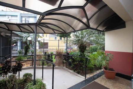 Apartamento à venda com 70m², 2 quartos e 2 vagasEntrada Coberta