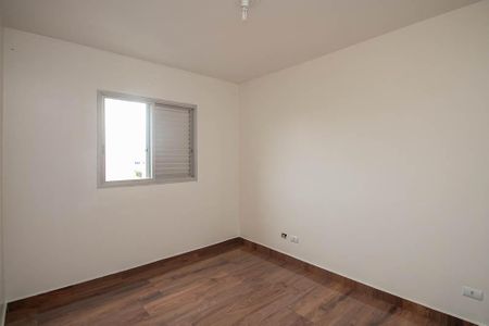 Apartamento à venda com 70m², 2 quartos e 2 vagasQuarto 2