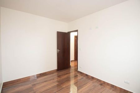 Apartamento à venda com 70m², 2 quartos e 2 vagasQuarto 2