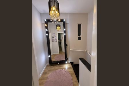 Casa de condomínio para alugar com 115m², 2 quartos e 1 vagaCorredor