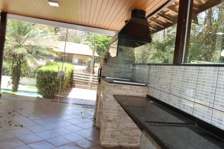 Casa de condomínio para alugar com 330m², 5 quartos e 6 vagasÁrea comum