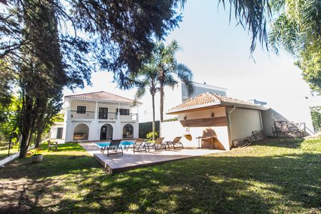 Casa de condomínio à venda com 645m², 4 quartos e 3 vagasQuintal