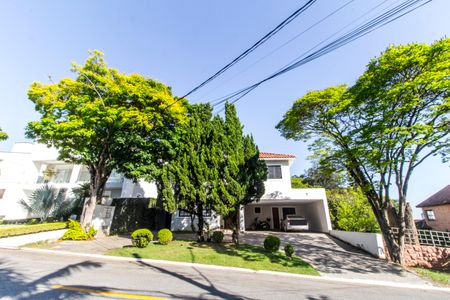 Casa de condomínio à venda com 645m², 4 quartos e 3 vagasVista da Rua