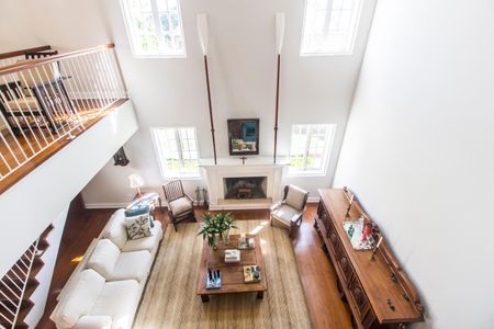 Casa de condomínio à venda com 645m², 4 quartos e 3 vagasVista da Sala 2