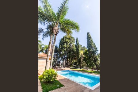 Casa de condomínio à venda com 645m², 4 quartos e 3 vagasQuintal