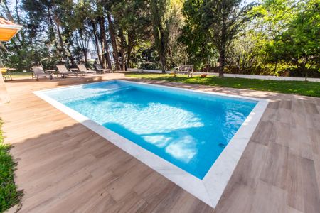 Casa de condomínio à venda com 645m², 4 quartos e 3 vagasÁrea comum - Piscina