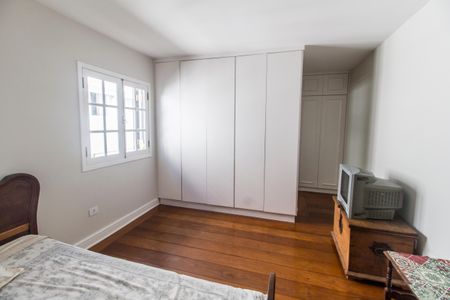 Casa de condomínio à venda com 645m², 4 quartos e 3 vagasSuíte 3