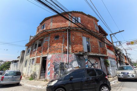 Casa para alugar com 75m², 2 quartos e sem vagaFachada