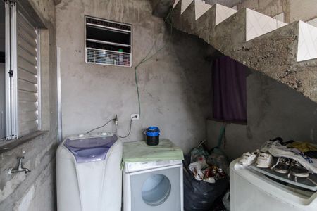 Casa para alugar com 75m², 2 quartos e sem vagaÁrea de Serviço