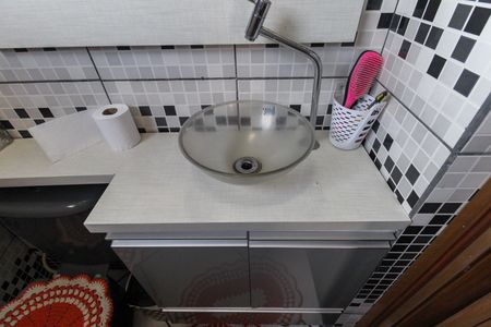 Casa para alugar com 75m², 2 quartos e sem vagaBanheiro