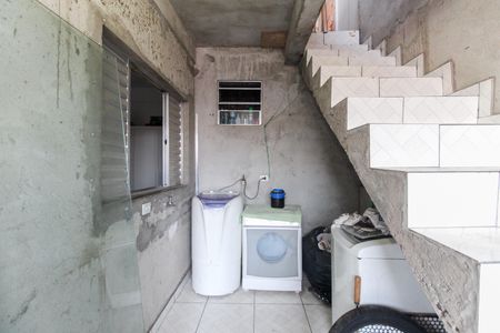 Casa para alugar com 75m², 2 quartos e sem vagaÁrea de Serviço