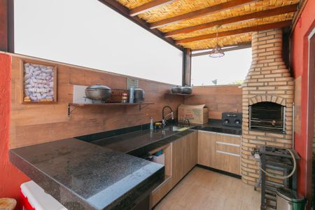 Apartamento à venda com 120m², 2 quartos e 1 vaga