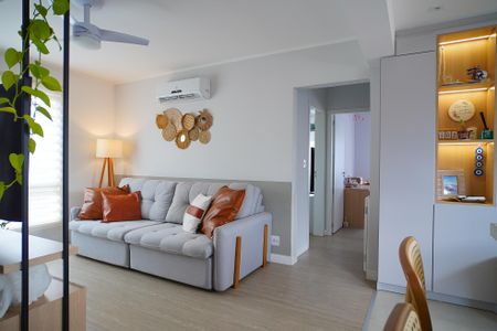 Cozinha de apartamento à venda com 2 quartos, 132m² em Cristal, Porto Alegre